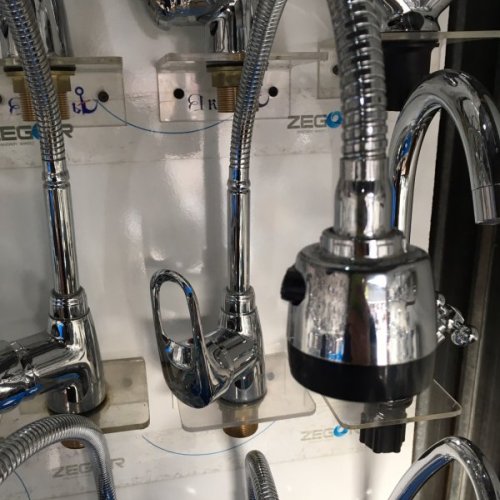 Смесители в Алматы. Краны для воды цены. Смеситель для ванны. Ванный ...