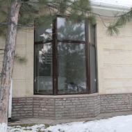 Деревянные окна с алюминиевой облицовкой