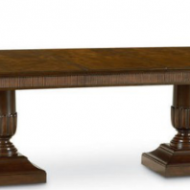 New London Pedestal Table от SCHNADIG - стол из натуральных древесных материалов.