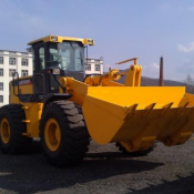 Фронтальный погрузчик XCMG LW300F
грузоподъемность, кг 3000
вместимость ковша, м3 стандартный 1.8
вес, кг 10000 Фронтальный погрузчик XCMG LW300F 34000 Доставка платная ед. Китай Фронтальный погрузчик Техника для дорожных и земляных работ Триумф Алматы ТОО Фронтальный погрузчик XCMG LW300F
грузоподъемность, кг 3000
вместимость ковша, м3 стандартный 1.8
вес, кг 10000 Фронтальный погрузчик XCMG LW300F 34000 Доставка платная ед. Китай Фронтальный погрузчик Техника для дорожных и земляных работ Триумф Алматы ТОО