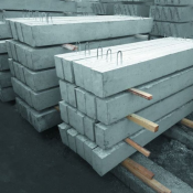 Перемычка  Прямое назначение железобетонной перемычки – это укладка на проем над окном, дверью или воротами для обеспечения необходимой прочности конструкции и удержания веса стены или кровли, которая возводится над перемычкой.  от 1250/120/90  5000    Шт  Казахстан  Вопросы доставки уточняйте у менеджера  ProfБетон ИП