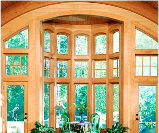 Деревянные окна в интерьере