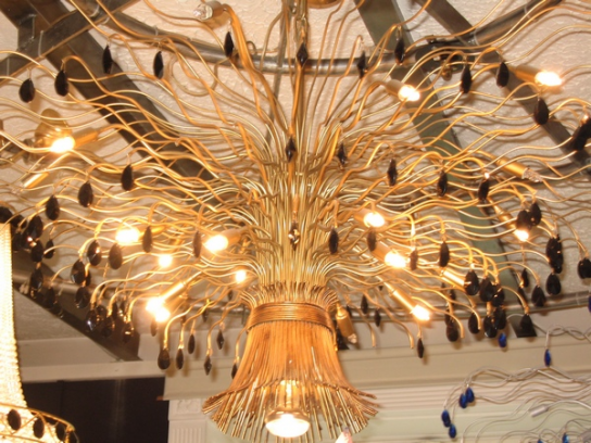 Люстра с черным хрусталем Люстра с черным хрусталем